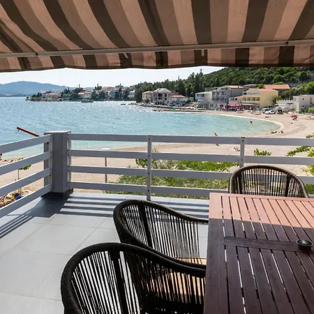 Dubravka By Guide Appartamento