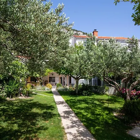 Dubravka By Guide * Клек