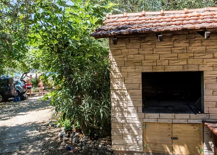 Dubravka By Guide Klek